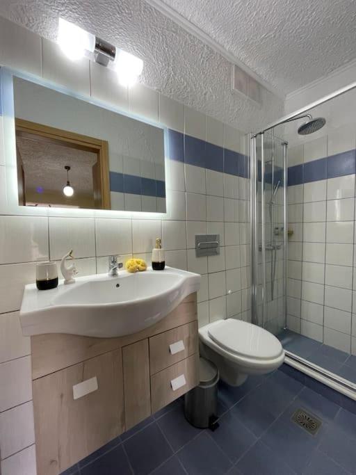 Argo Downtown Apartment Kálymnos Buitenkant foto