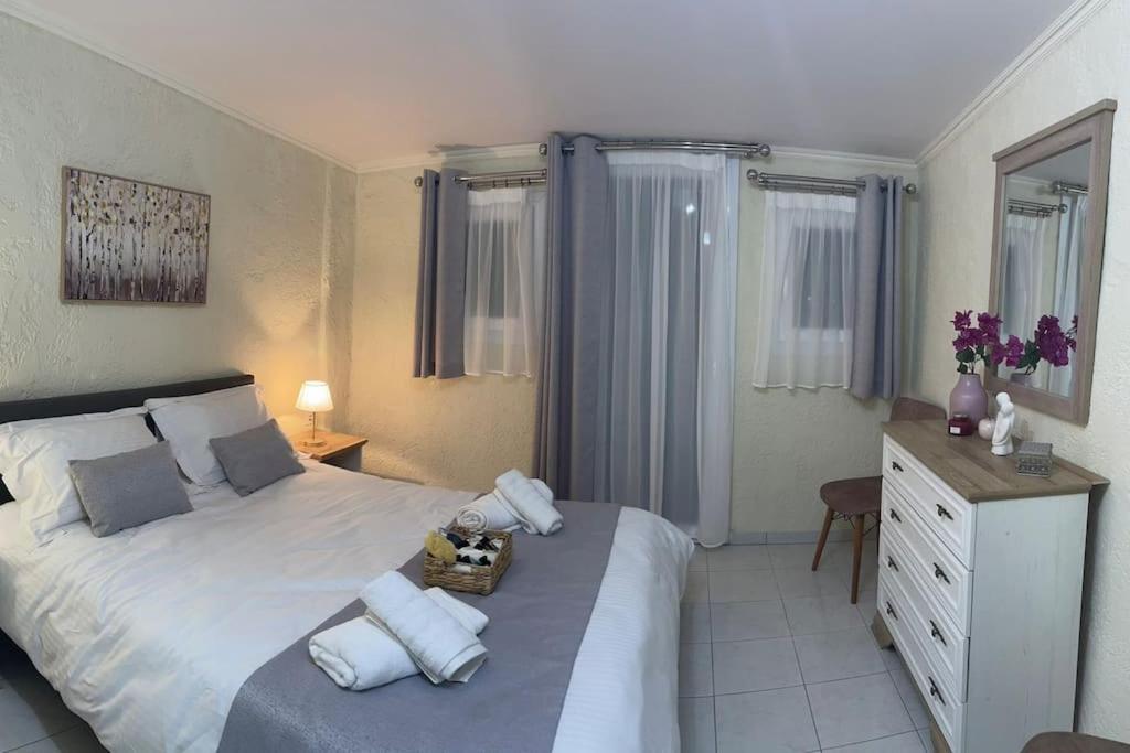 Argo Downtown Apartment Kálymnos Buitenkant foto